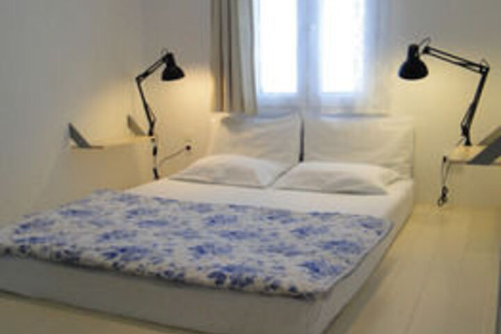 Room 8 of 39