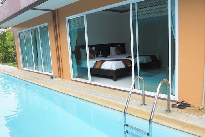 Room 29 of 52