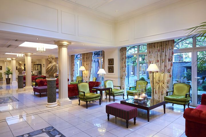 Lobby Entry