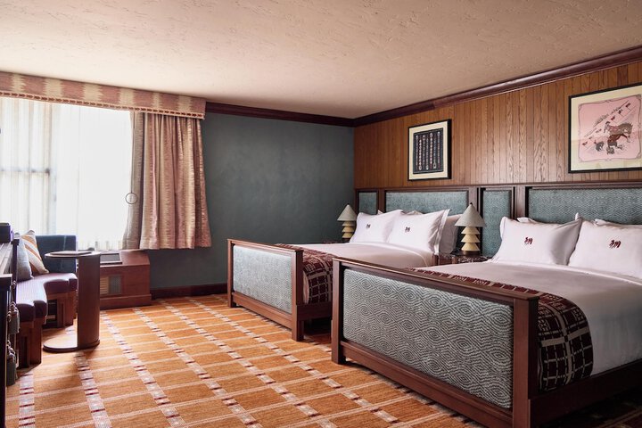 Room 31 of 63