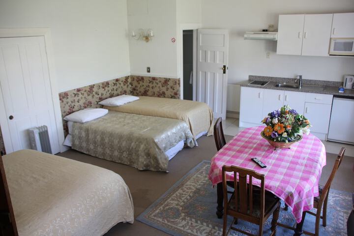 Room 5 of 24