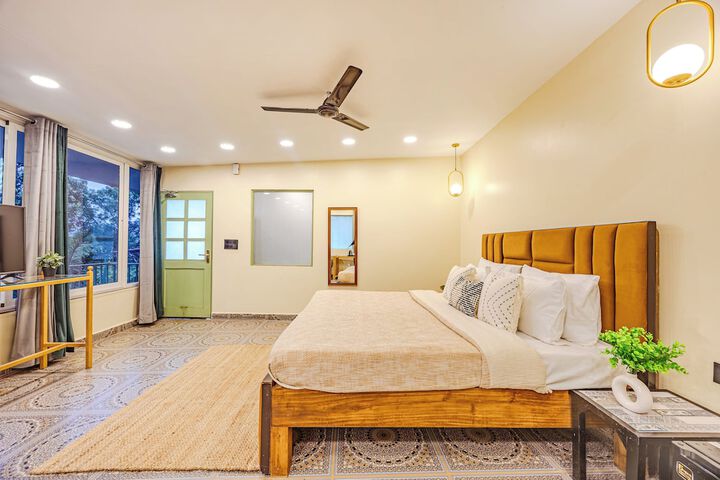 Room 26 of 101