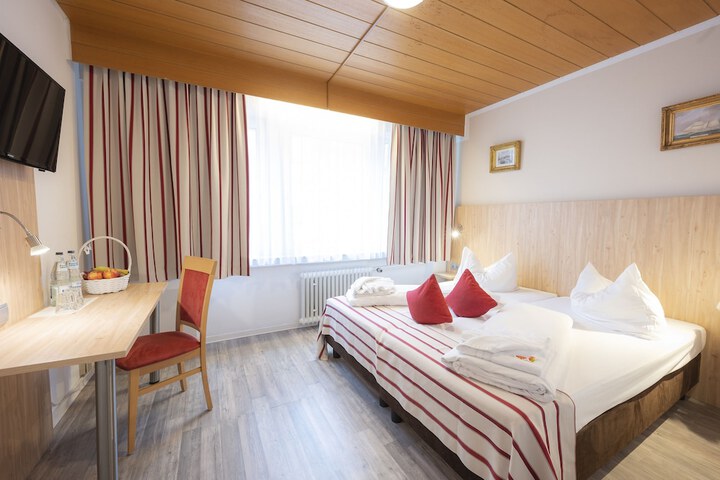 Room 19 of 63