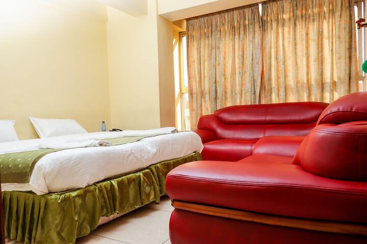 Room 15 of 44