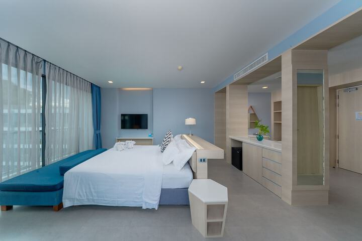 Room 27 of 154