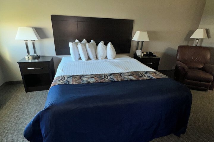 Room 18 of 42