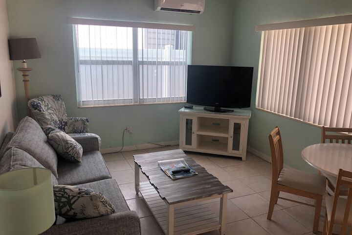 Room 22 of 64