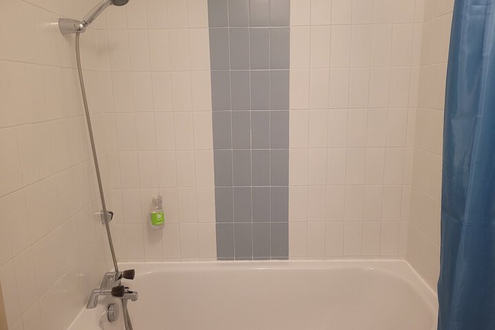 Room 42 of 62