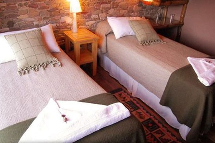 Room 3 of 28