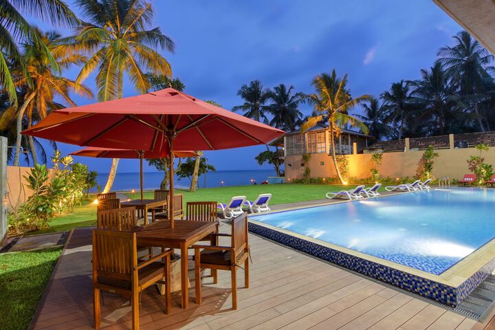 Sundeck 64 of 77