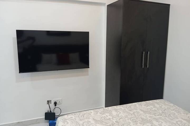 Room 13 of 43