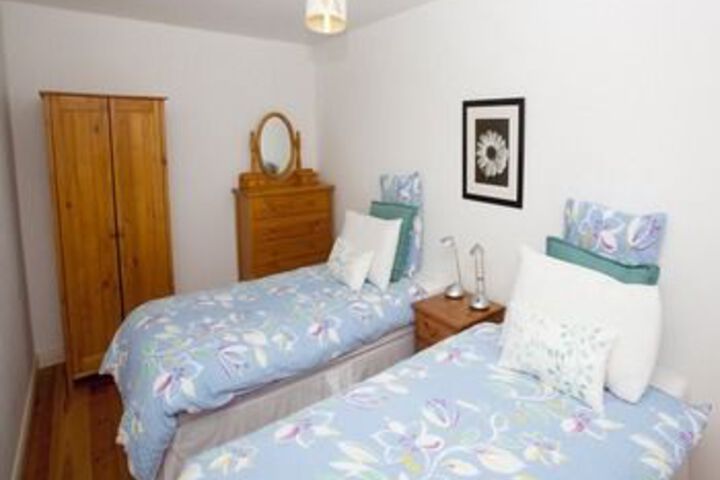 Room 16 of 29