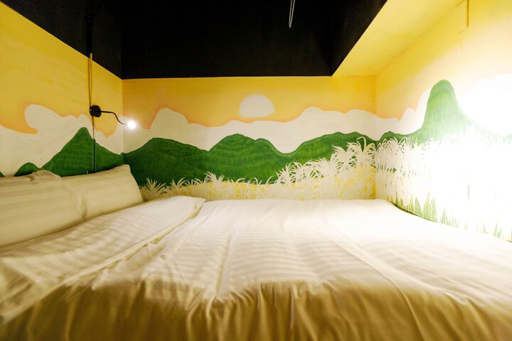 Room 17 of 67