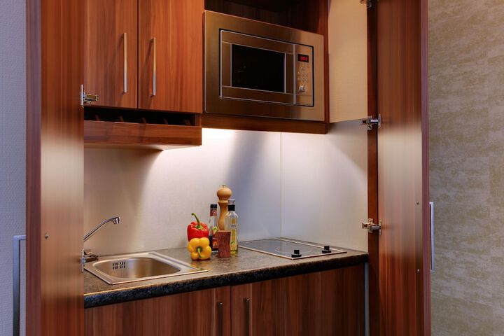 Private kitchenette