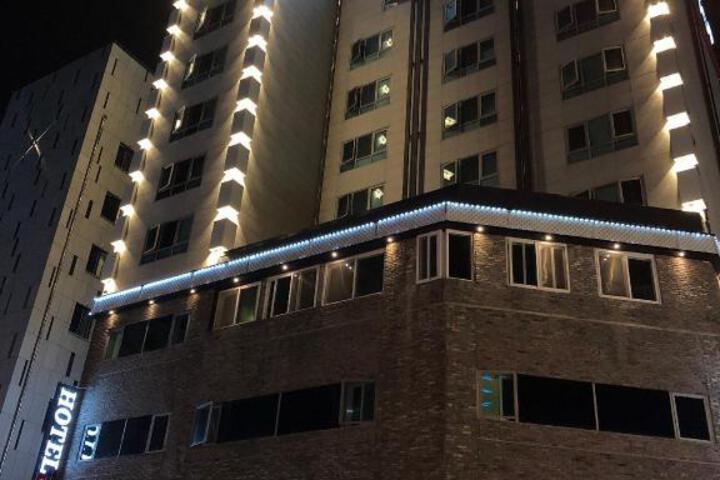 Hotel J-TOP Cheonan
