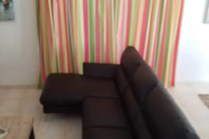 Room 12 of 20