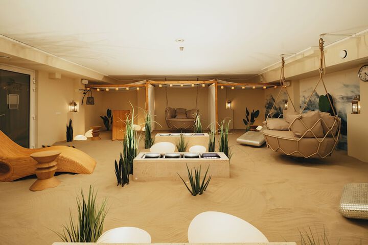 Spa 20 of 30