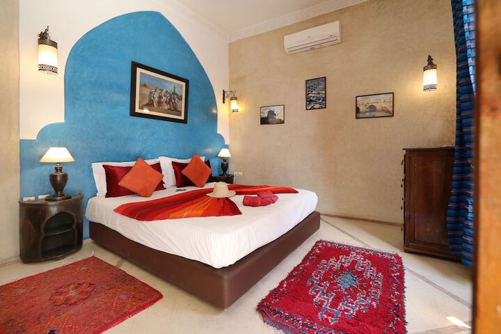 Room 20 of 120
