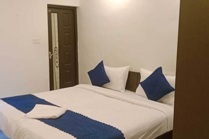 Room 18 of 23