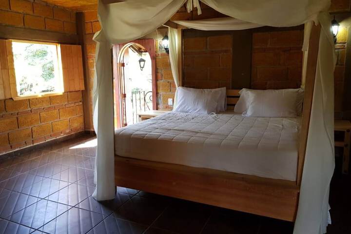Room 2 of 15