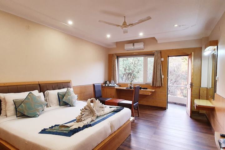 Room 15 of 75