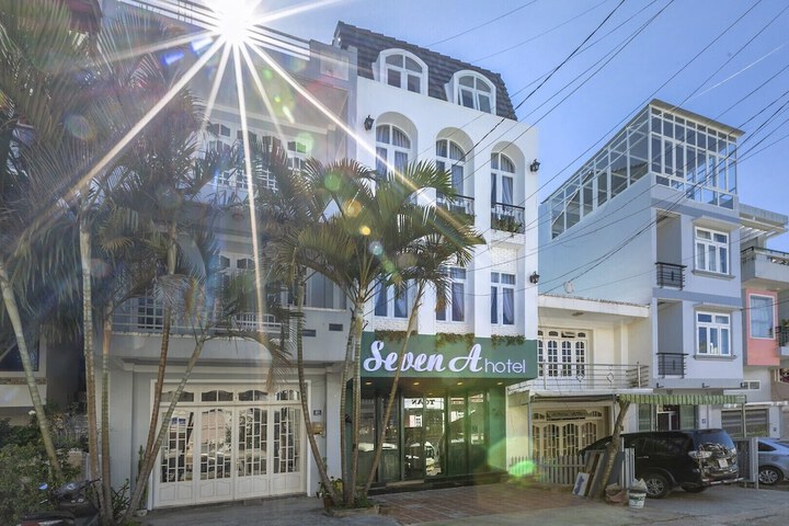 Seven a Hotel