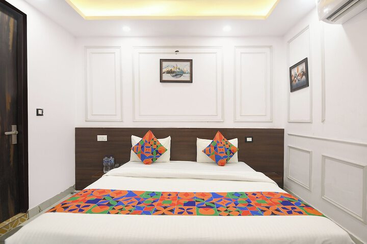 Room 16 of 31