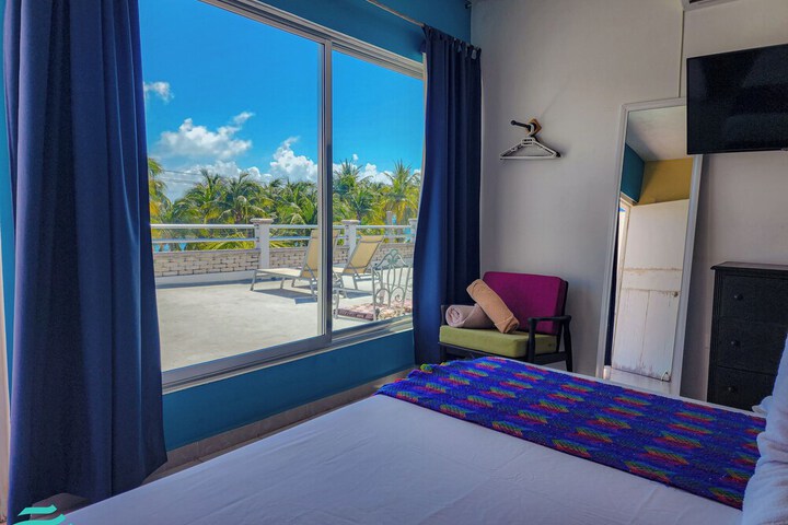 Room 60 of 172