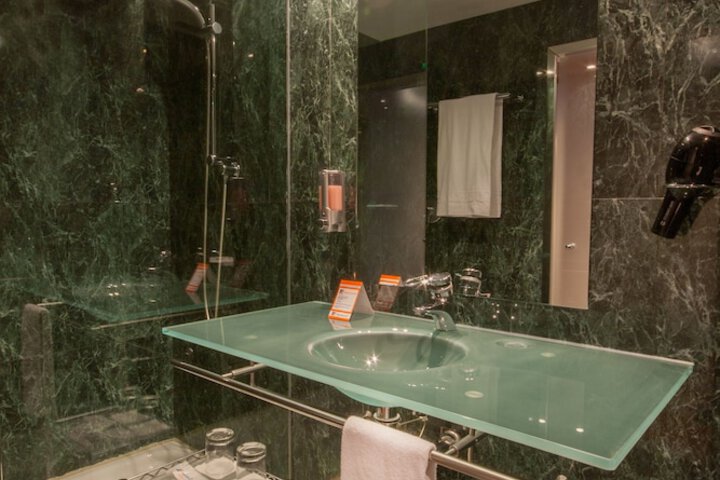 Bathroom Interior Photo
