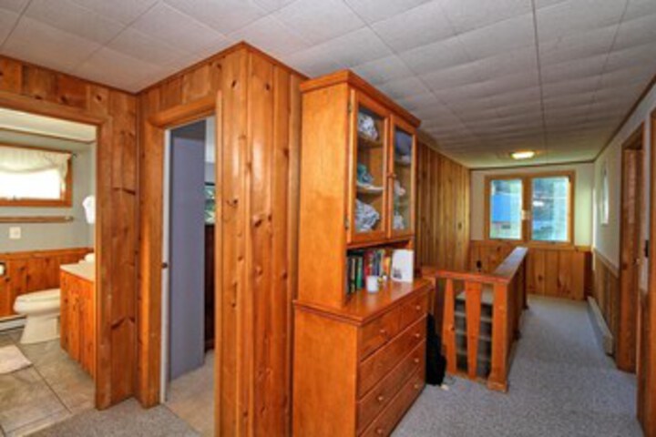 Room 30 of 32