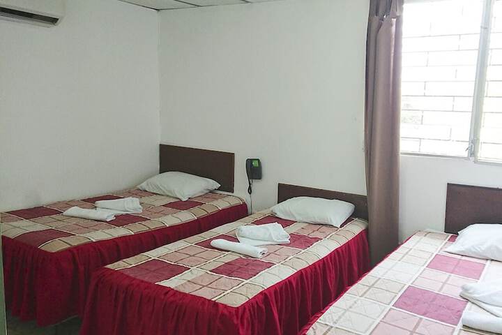 Room 7 of 34
