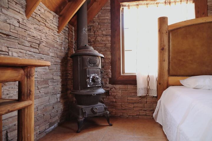 Room 10 of 84