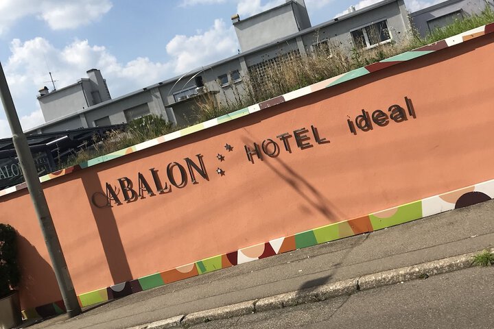 Hotel 79 of 81