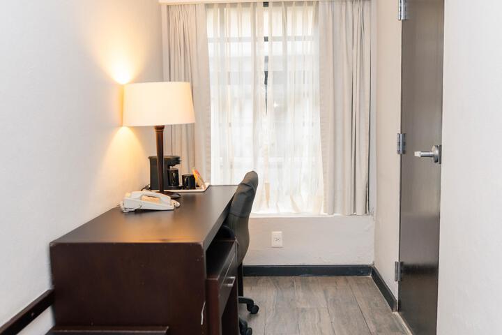 Room 45 of 65