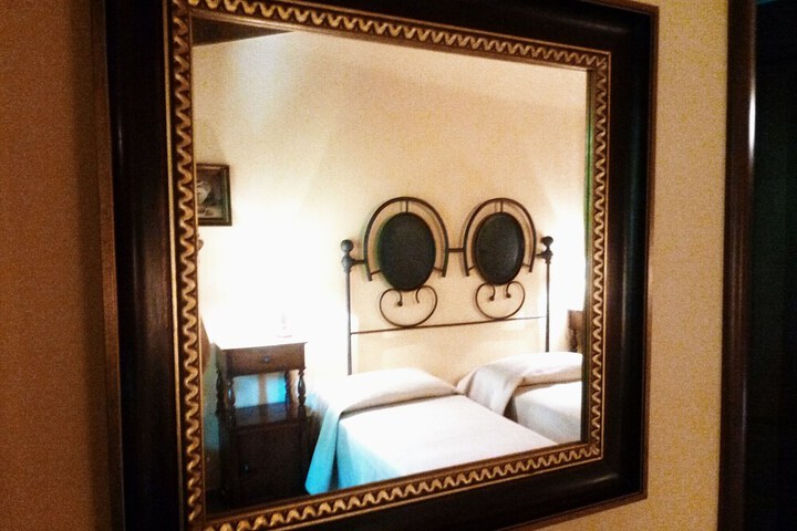 Room 13 of 47