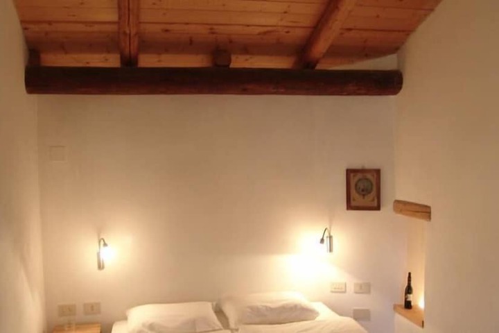Room 10 of 45