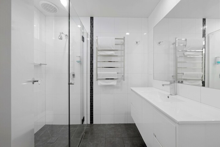 Bath Interior