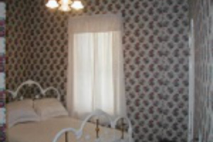 Room 77 of 240