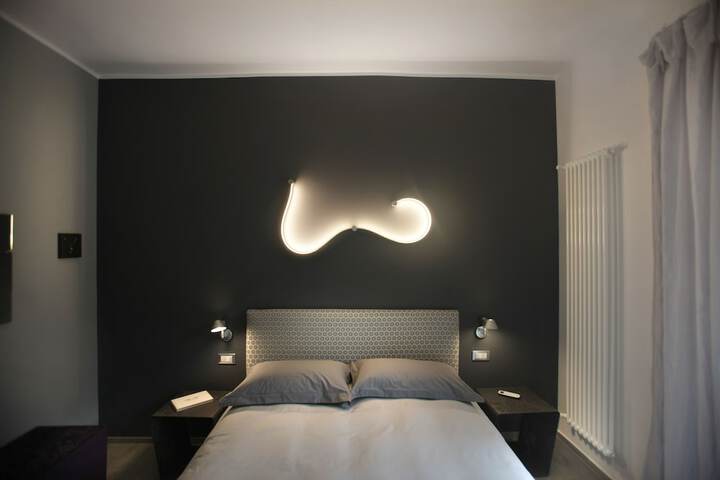 Room 13 of 23