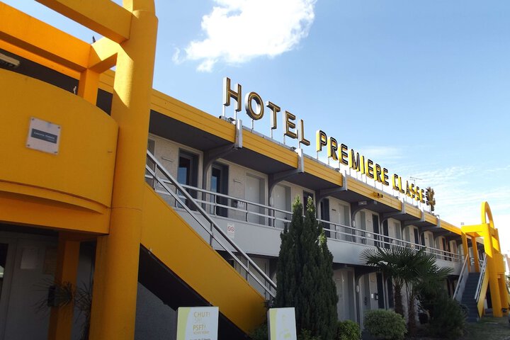 Hotel 28 of 33