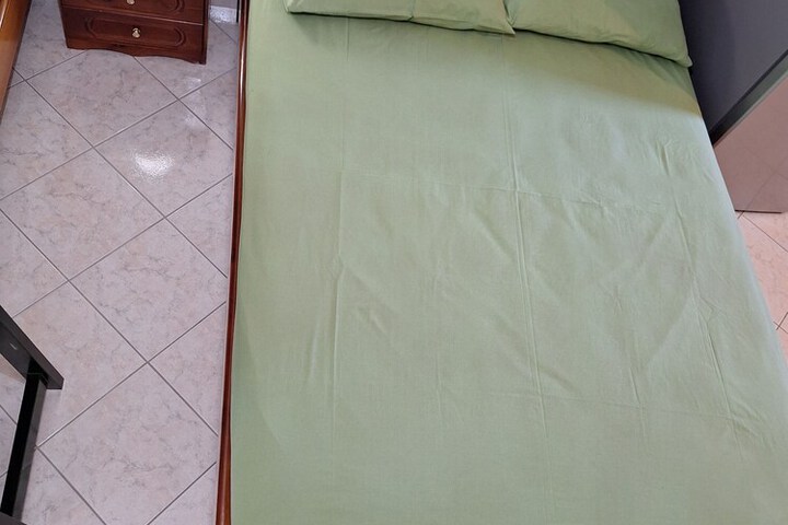 Room 37 of 116