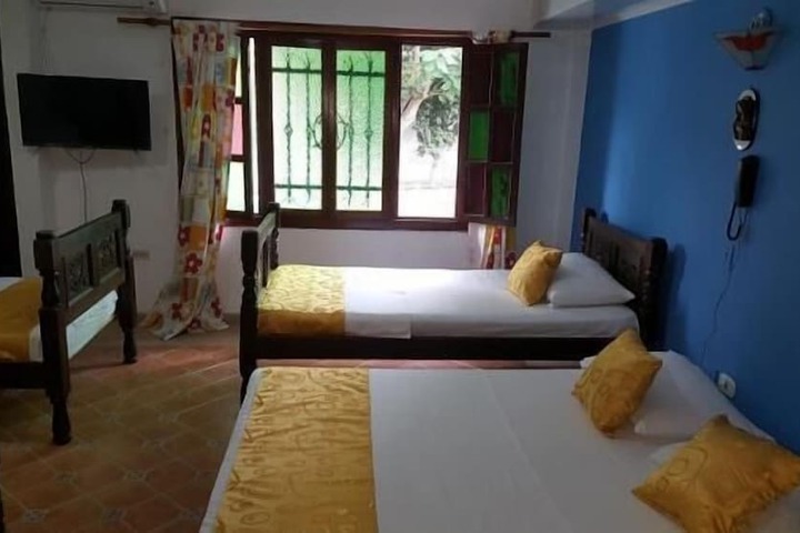 Room 12 of 31