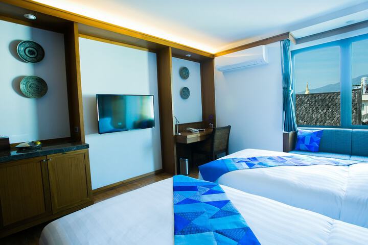 Room 17 of 41
