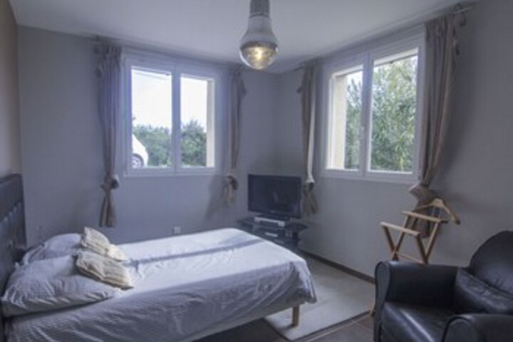 Room 12 of 22