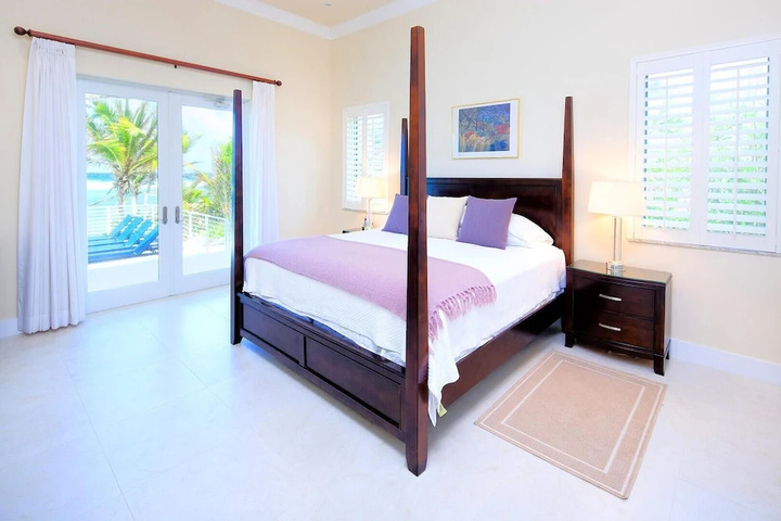 Room 5 of 20