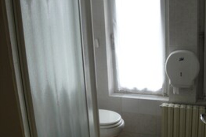 Room 14 of 57