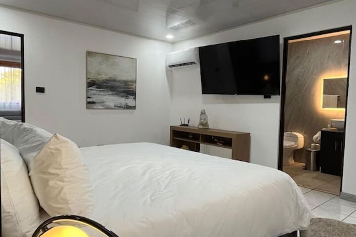 Room 19 of 46