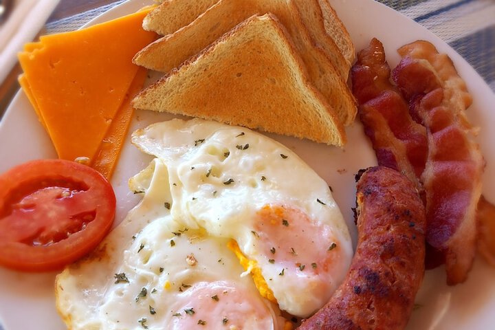 Breakfast/Coffee Service 9 of 21
