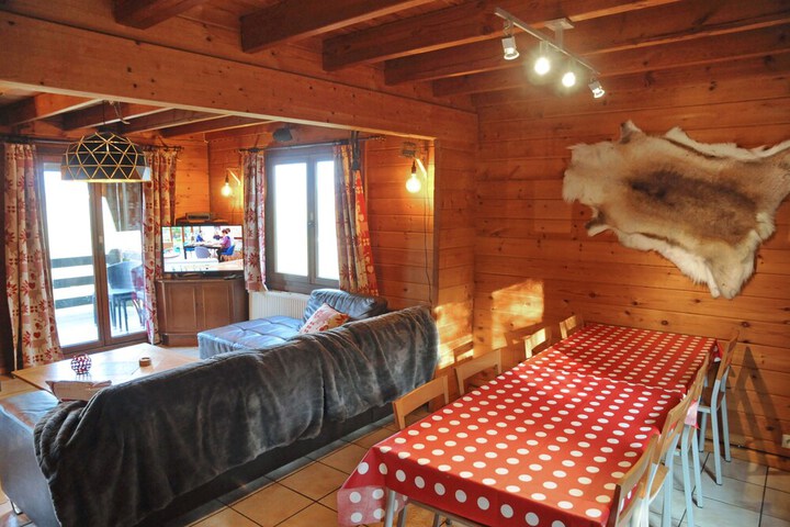 Room 6 of 20