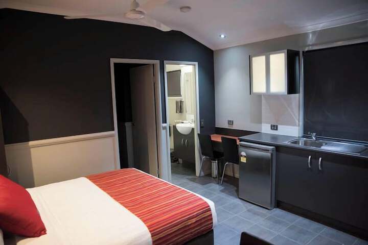 Room 14 of 52